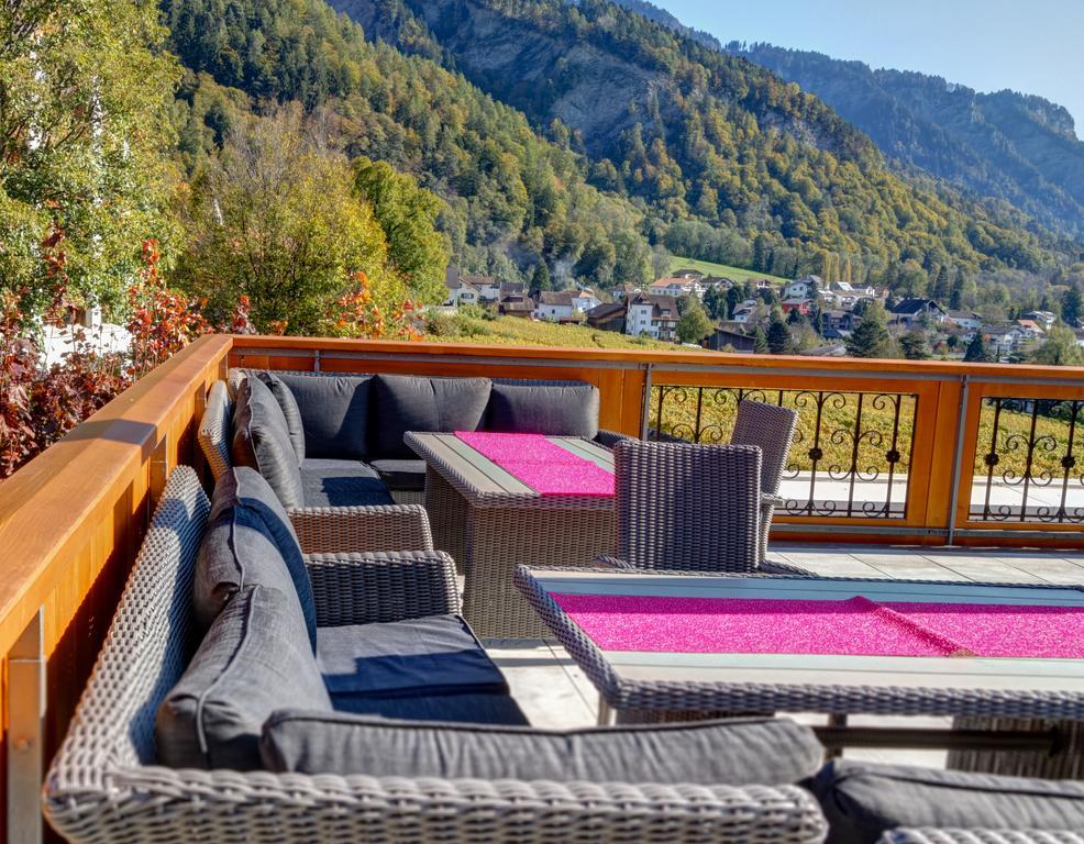 Gasthof Zur Buendte Jenins ภายนอก รูปภาพ